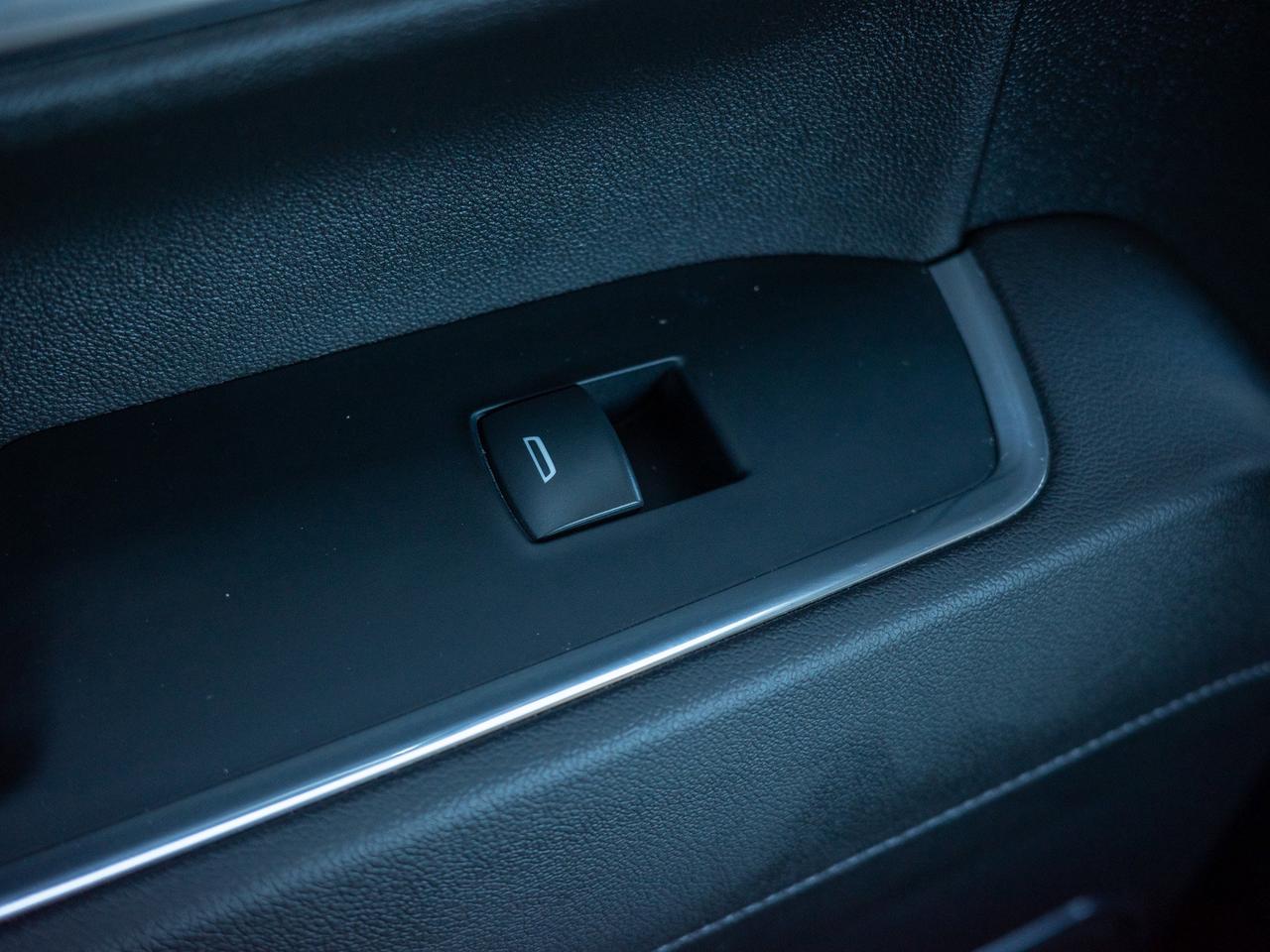 2022 Chevrolet Silverado 1500 LTZ - Power Folding Mirrors   Leather Seats Photo