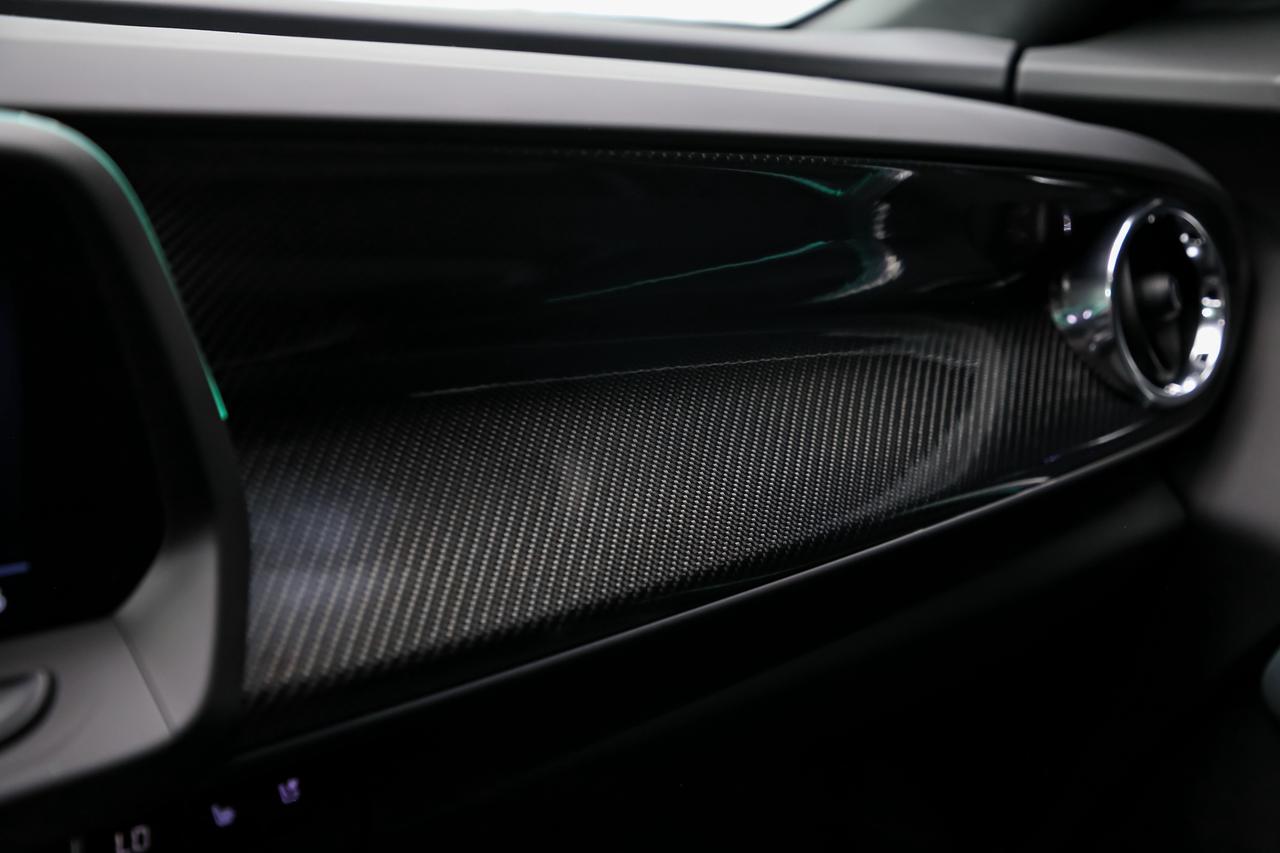 2022 Chevrolet Camaro 1LE EXTREME TRACK PACK MANUAL 650HP ALMOSTNEW Photo