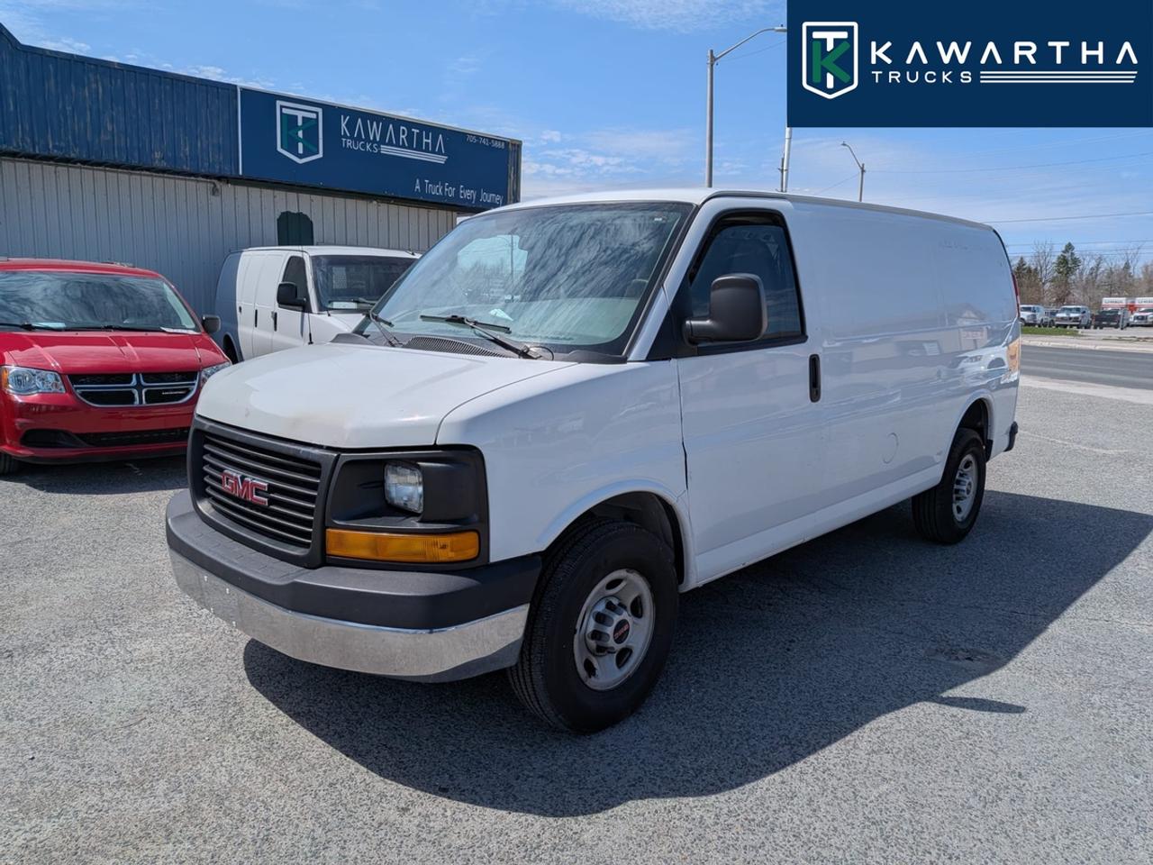 2017 GMC Savana 2500 Photo