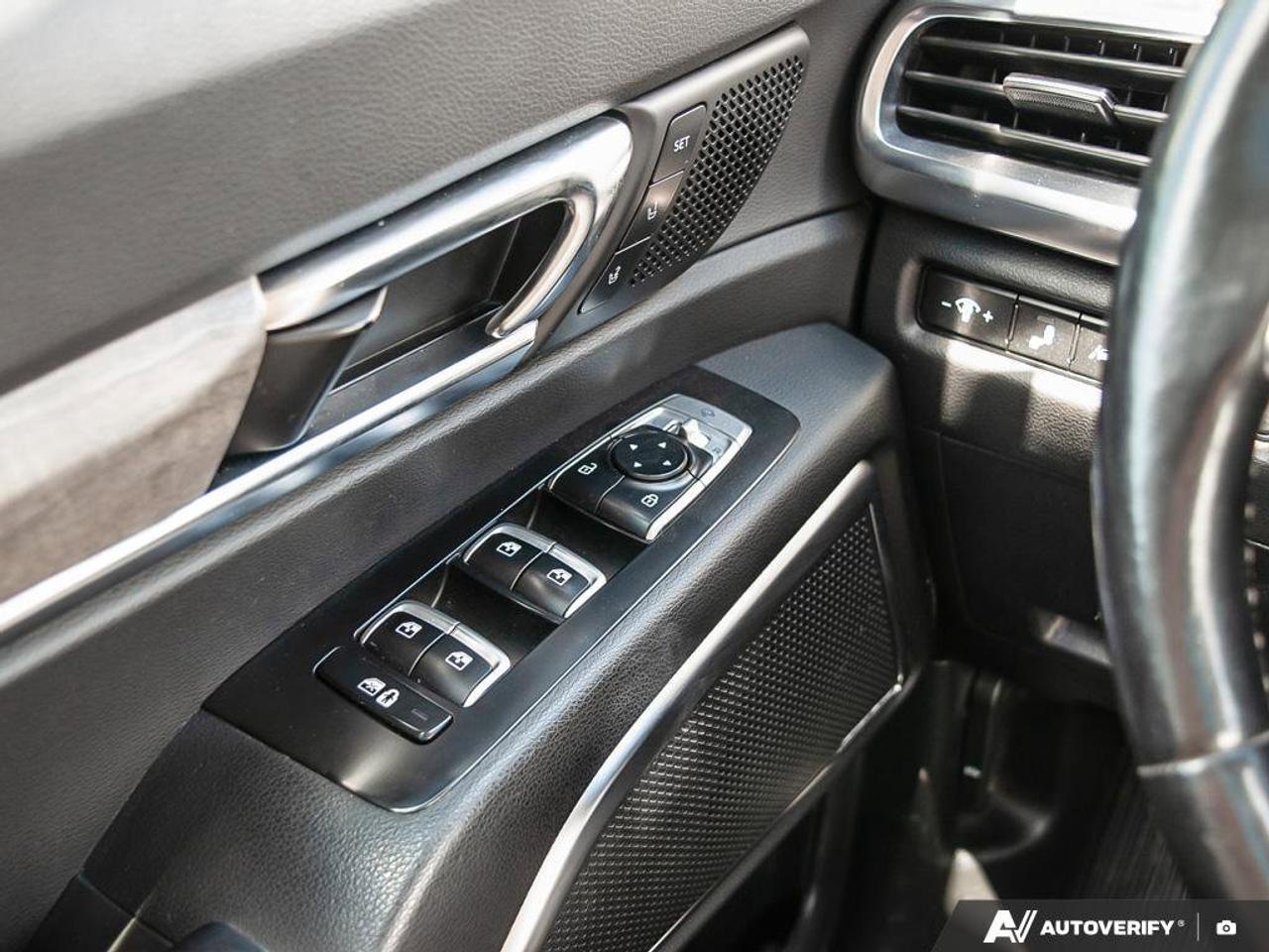 2022 Kia Telluride SX   AWD   Apple CarPlay   Heated & Cooled Seats Photo