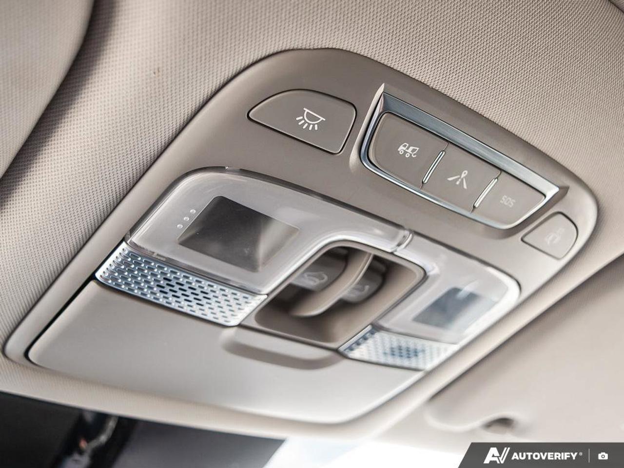2022 Kia Telluride SX   AWD   Apple CarPlay   Heated & Cooled Seats Photo