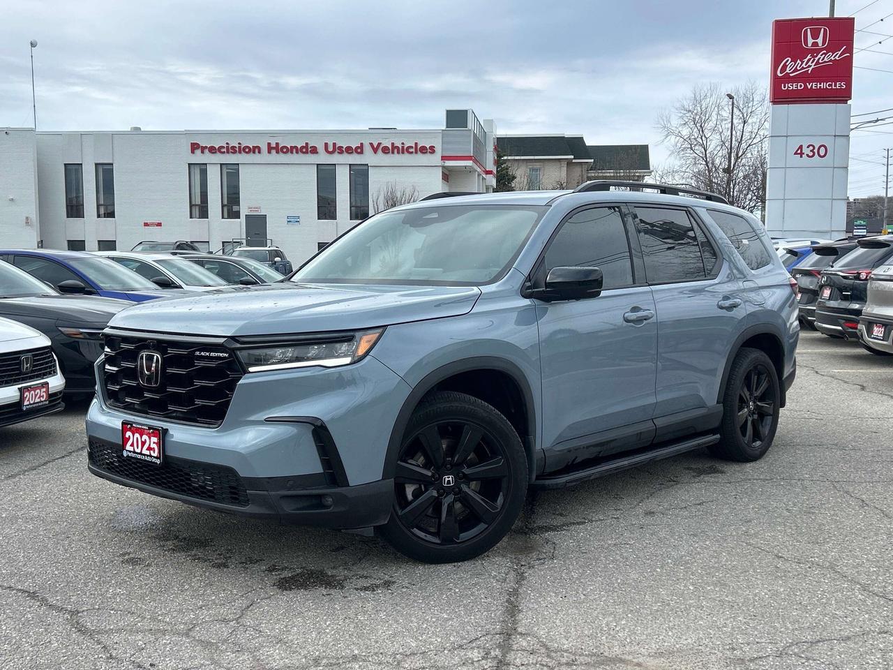 2025 Honda Pilot Black Edition Navigation Sunroof Cool/heated seats Photo