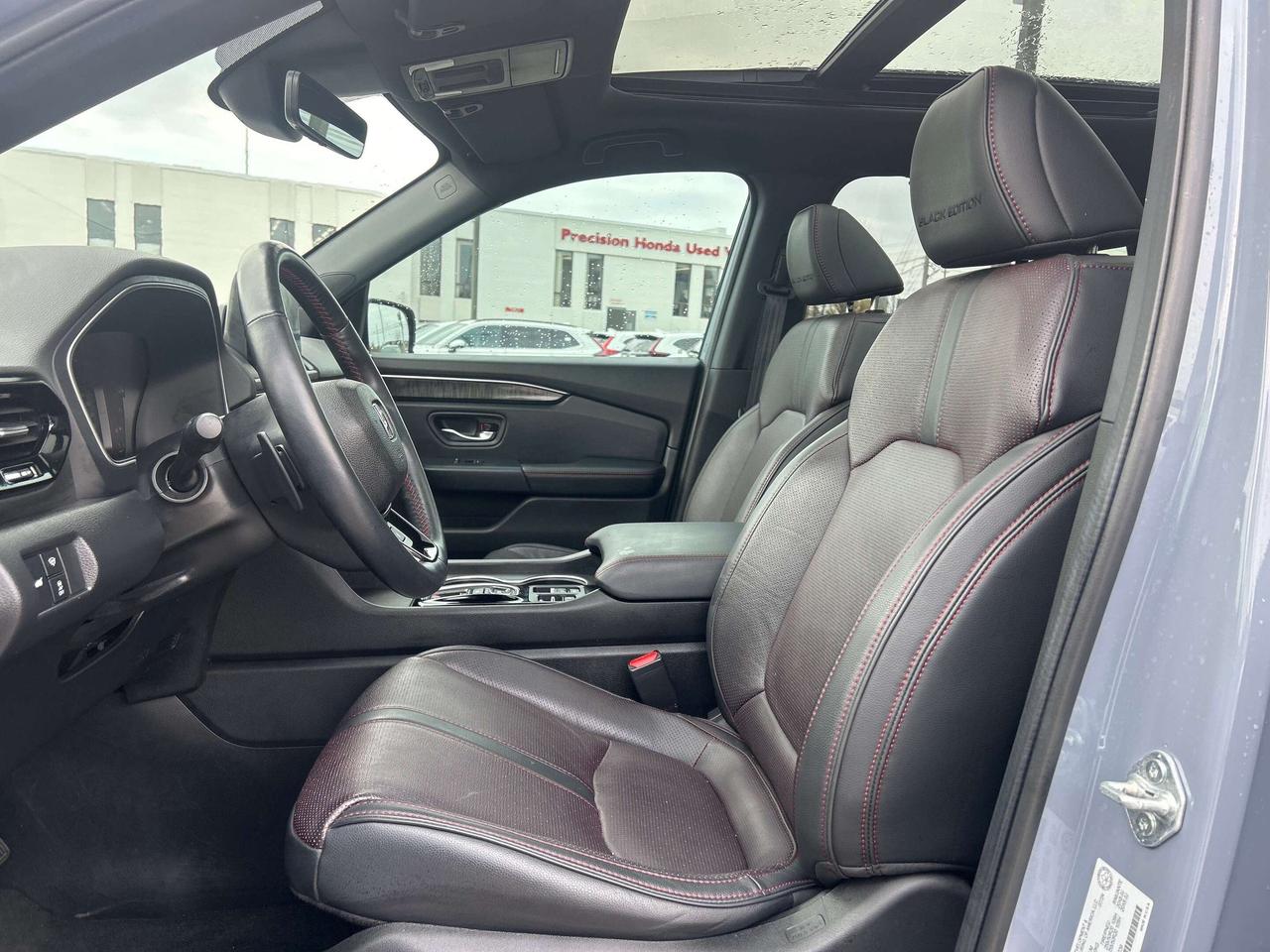 2025 Honda Pilot Black Edition Navigation Sunroof Cool/heated seats Photo