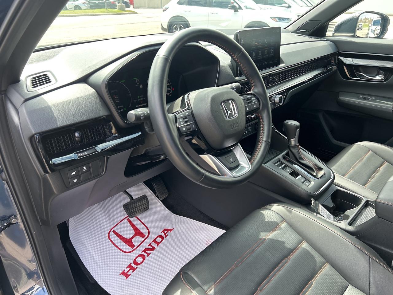 2025 Honda CR-V Hybrid Touring Photo