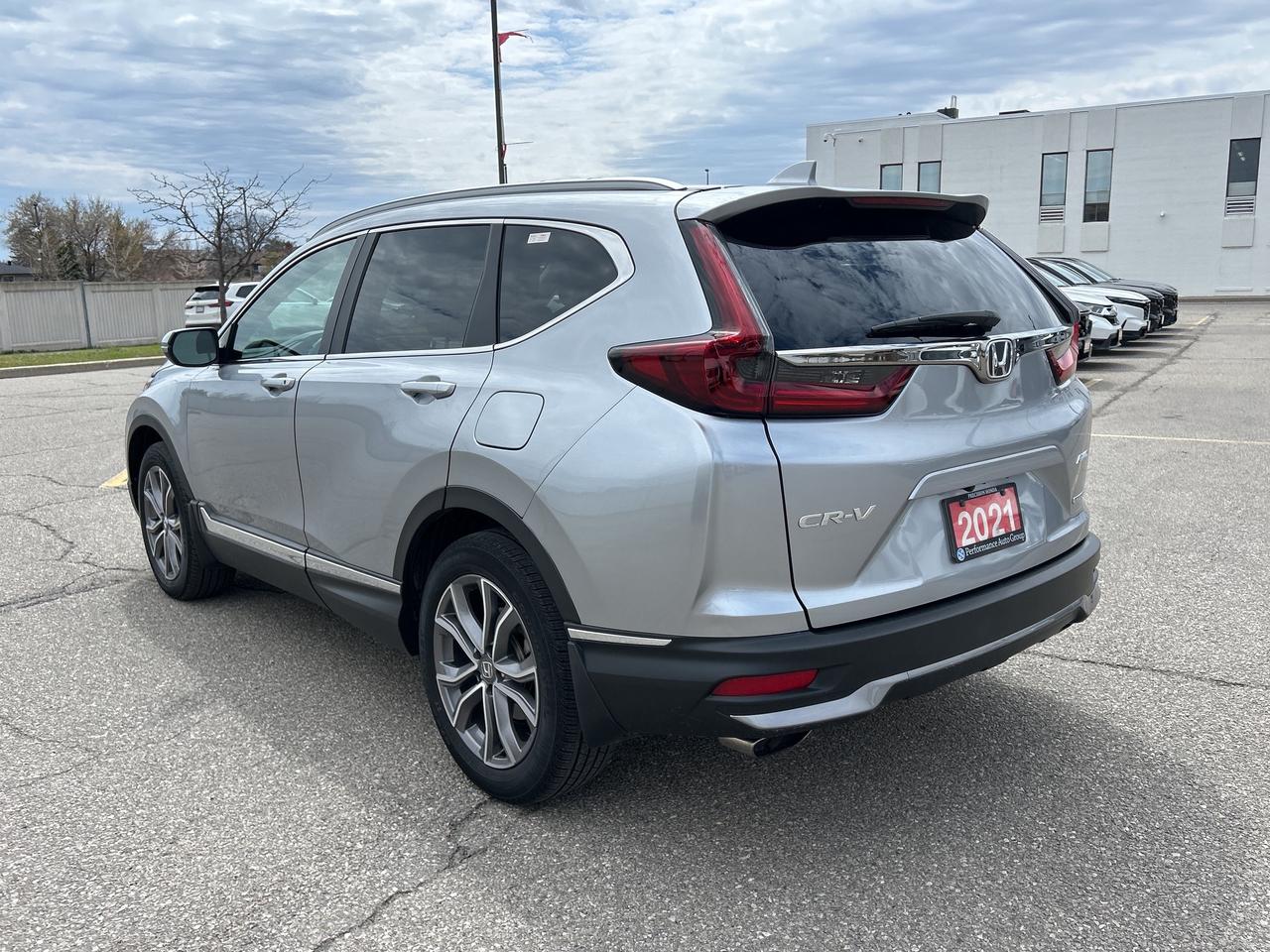 2021 Honda CR-V Touring Photo