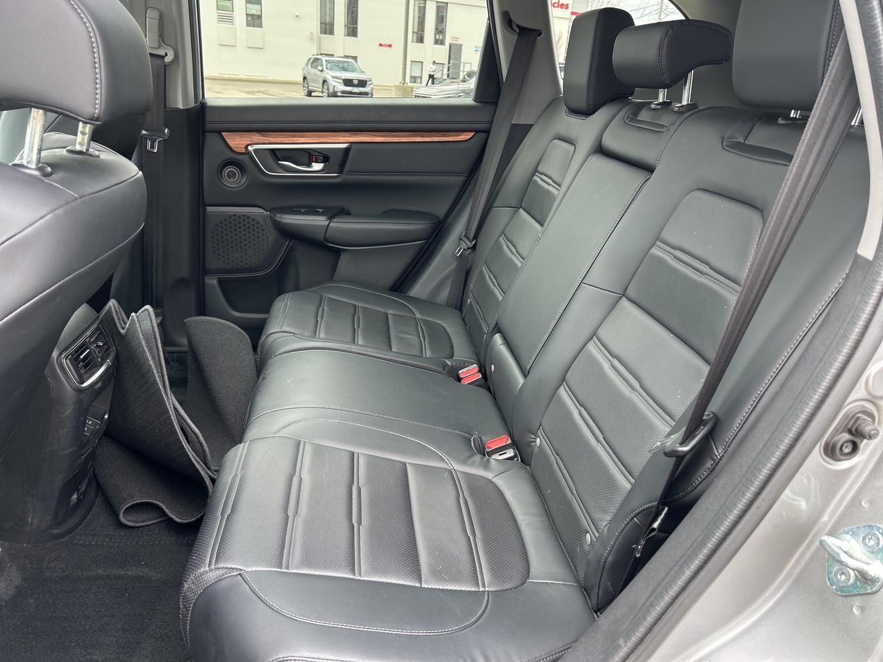 2021 Honda CR-V Touring Photo