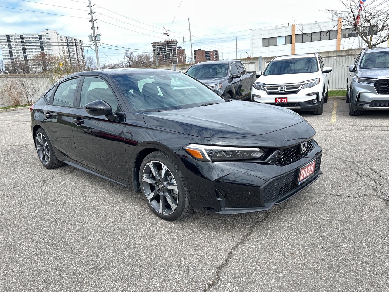 2025 Honda Civic Hatchback Hybrid Sport Touring Photo
