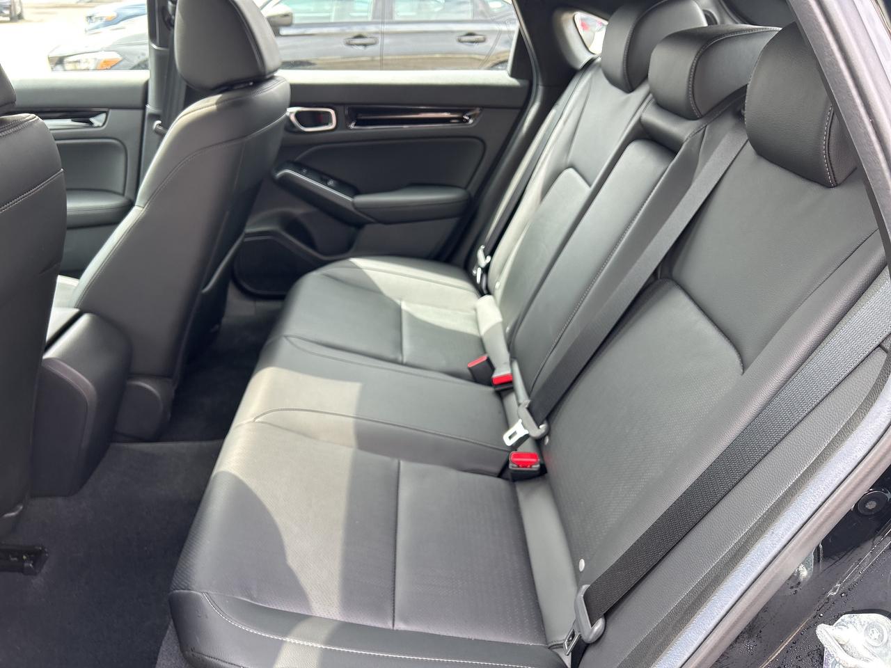 2025 Honda Civic Hatchback Hybrid Sport Touring Photo