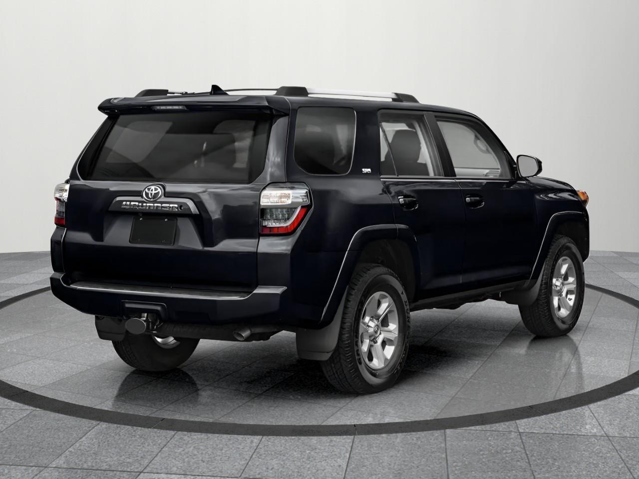 2022 Toyota 4Runner Base 4dr 4x4 Photo2