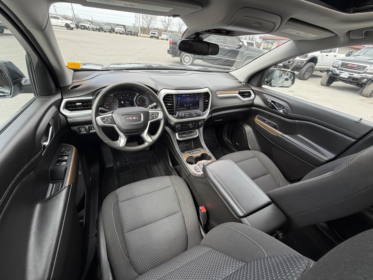2023 GMC Acadia AWD 4dr SLE Photo