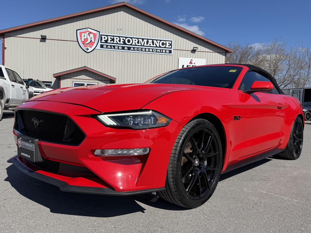 2022 Ford Mustang GT Premium Convertible Photo2