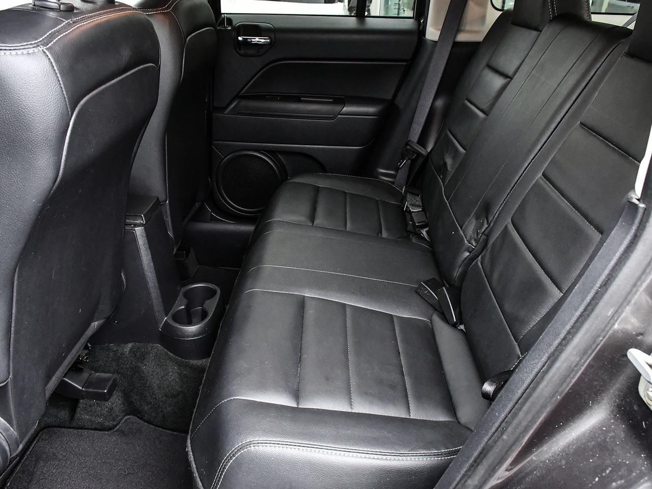 2016 Jeep Patriot CLEAN CARFAX  4WD   HIGH ALTITUDE   LOW KM   AS IS Photo