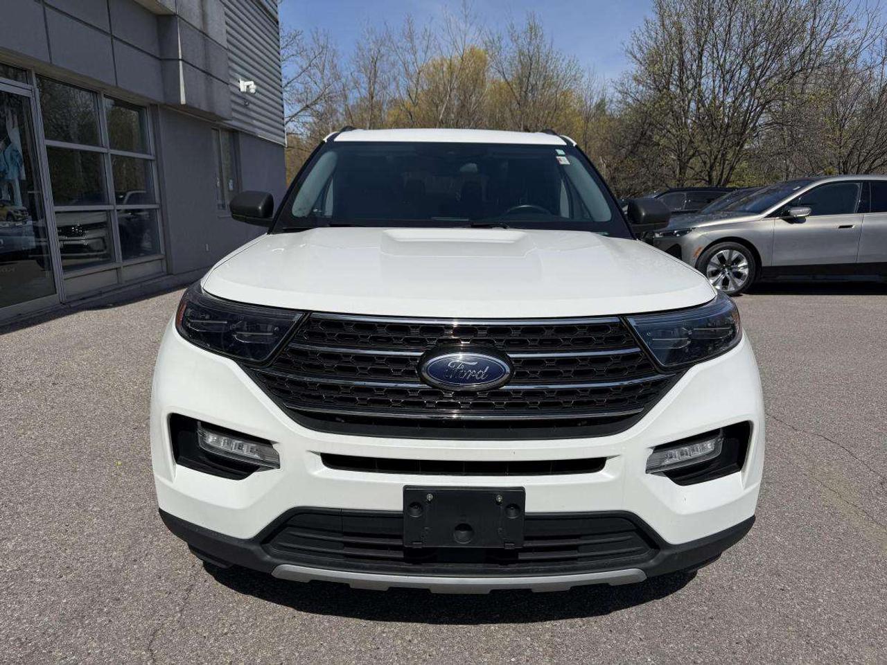 2022 Ford Explorer XLT 4WD Photo