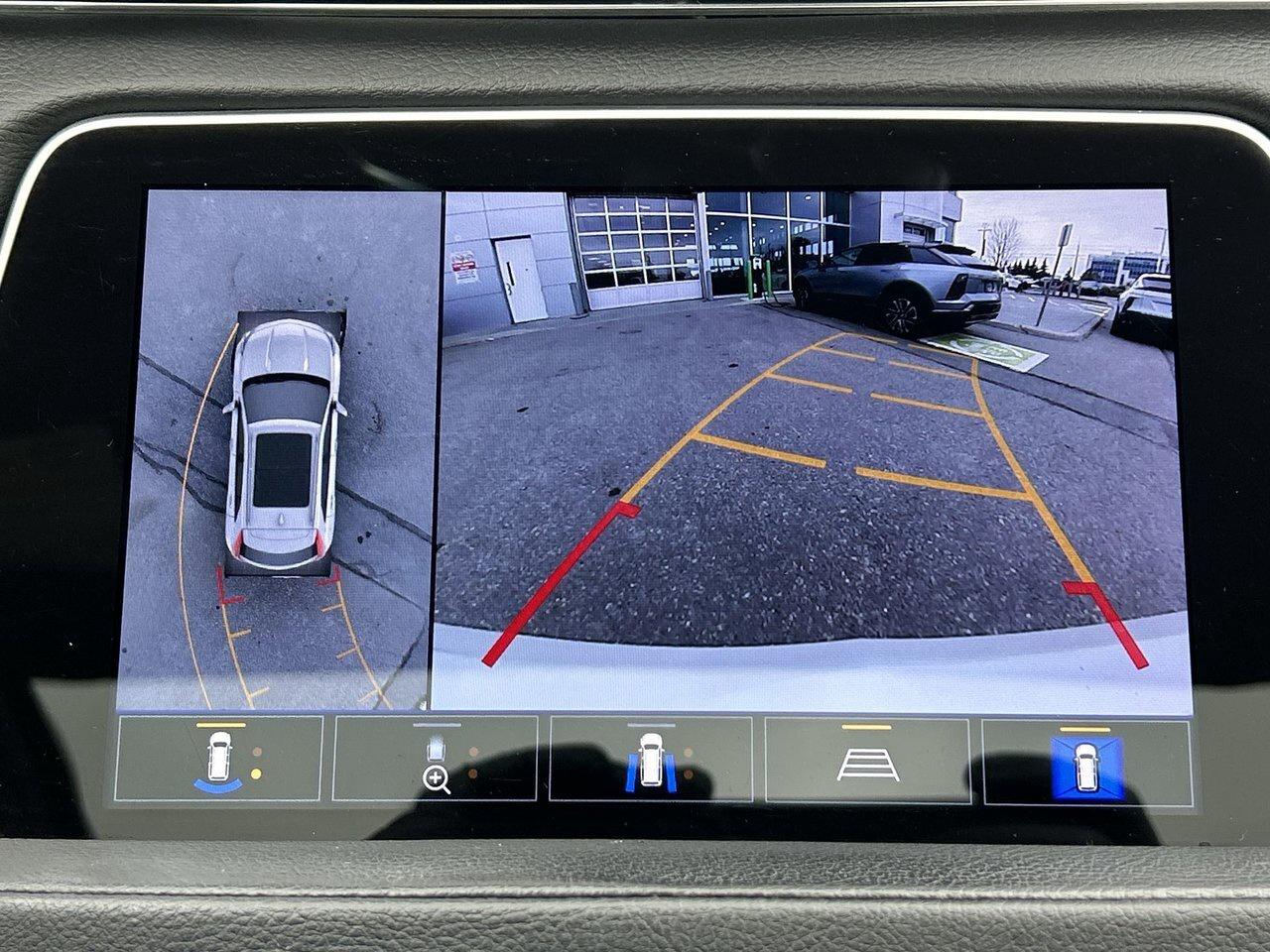 2022 Cadillac XT4 Sport AWD Sunroof BOSE Audio Massage Seats 360 Cam Photo