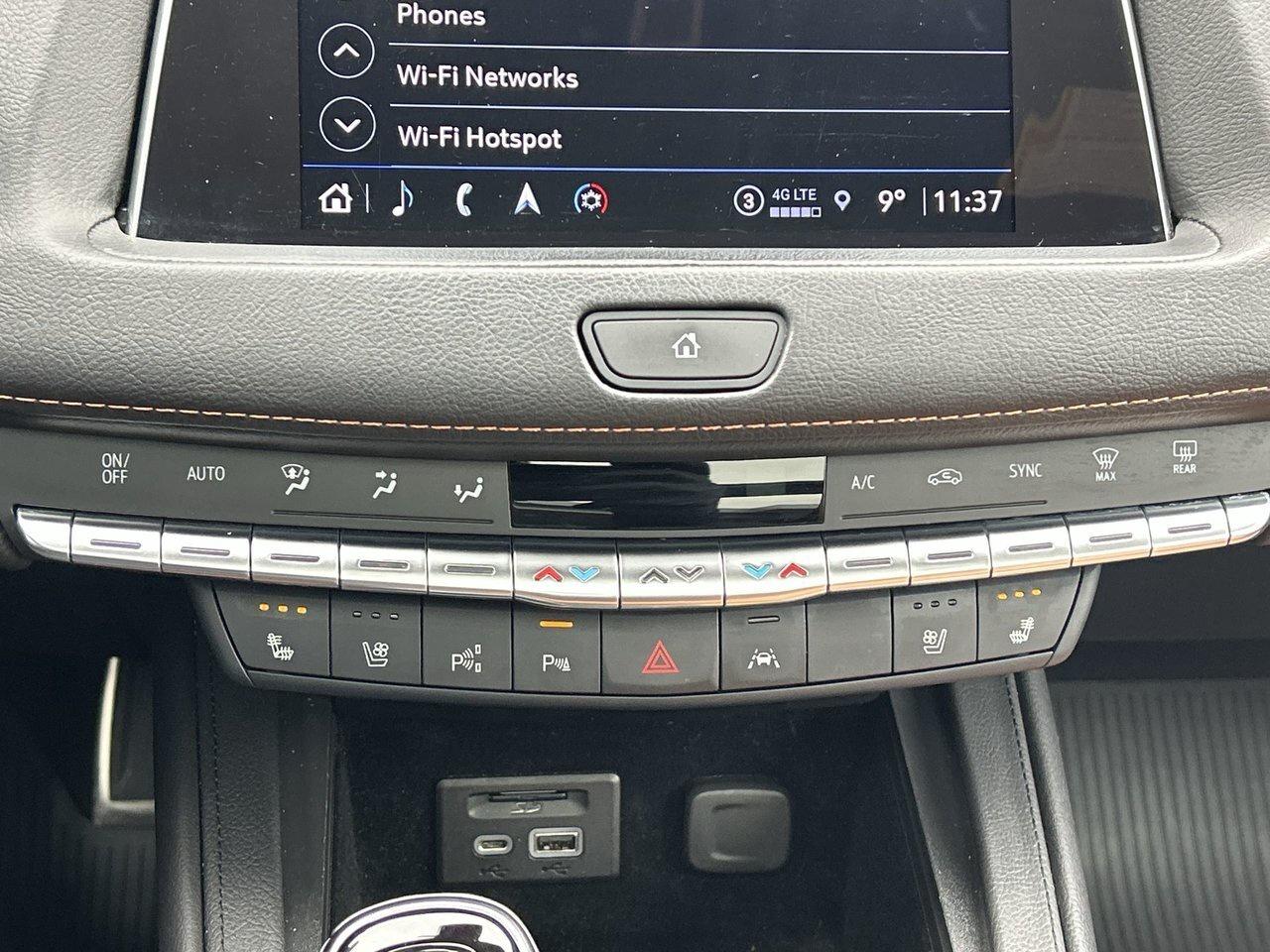 2022 Cadillac XT4 Sport AWD Sunroof BOSE Audio Massage Seats 360 Cam Photo