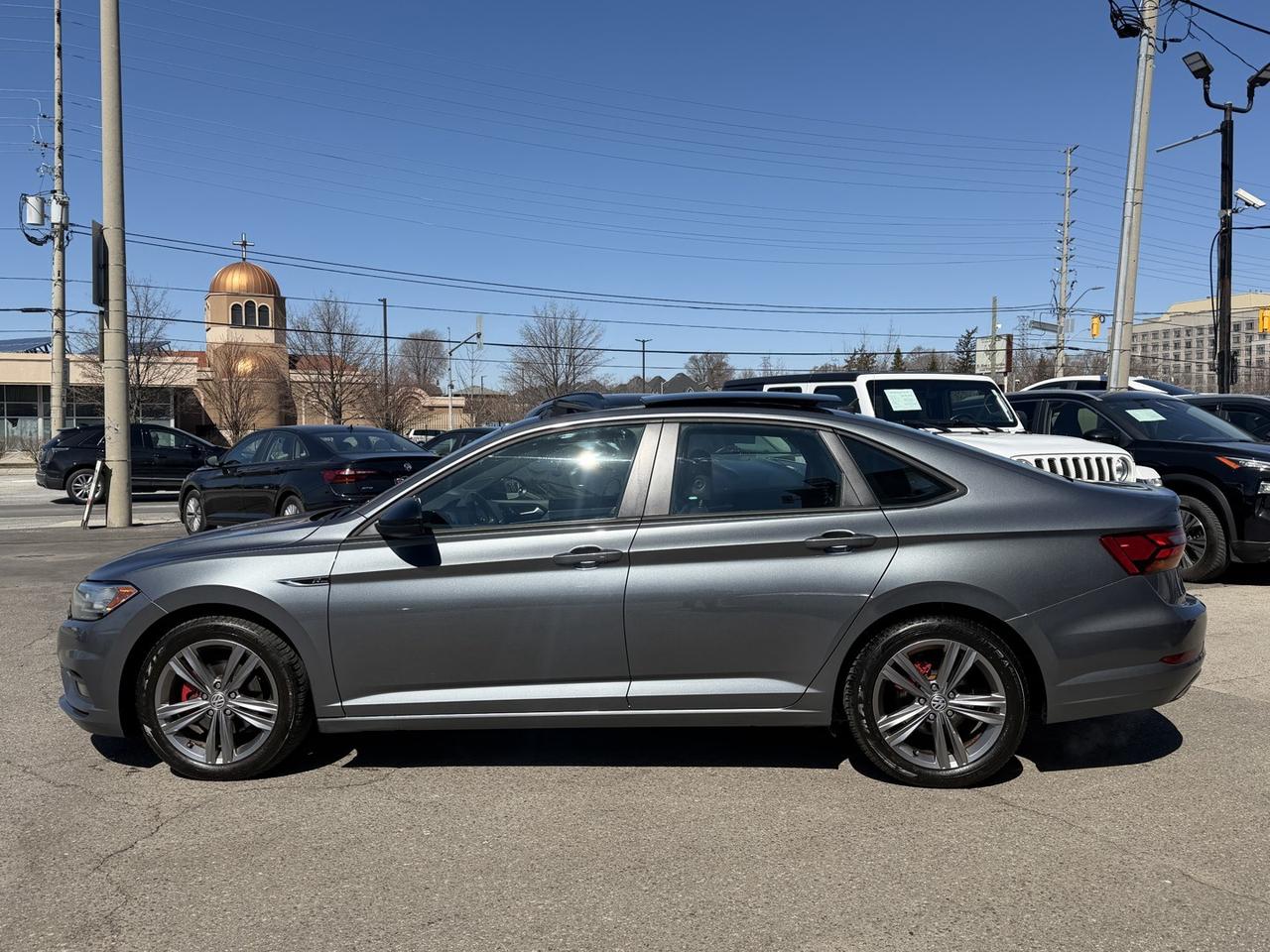 2019 Volkswagen Jetta Highline R LINE   Leather   Sunroof   HTD Seats Photo