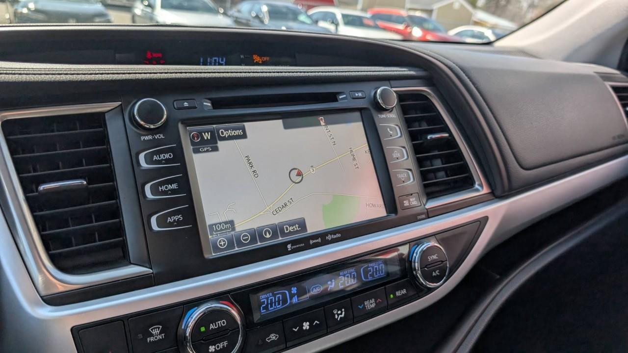 2019 Toyota Highlander XLE 4dr All-wheel Drive Photo