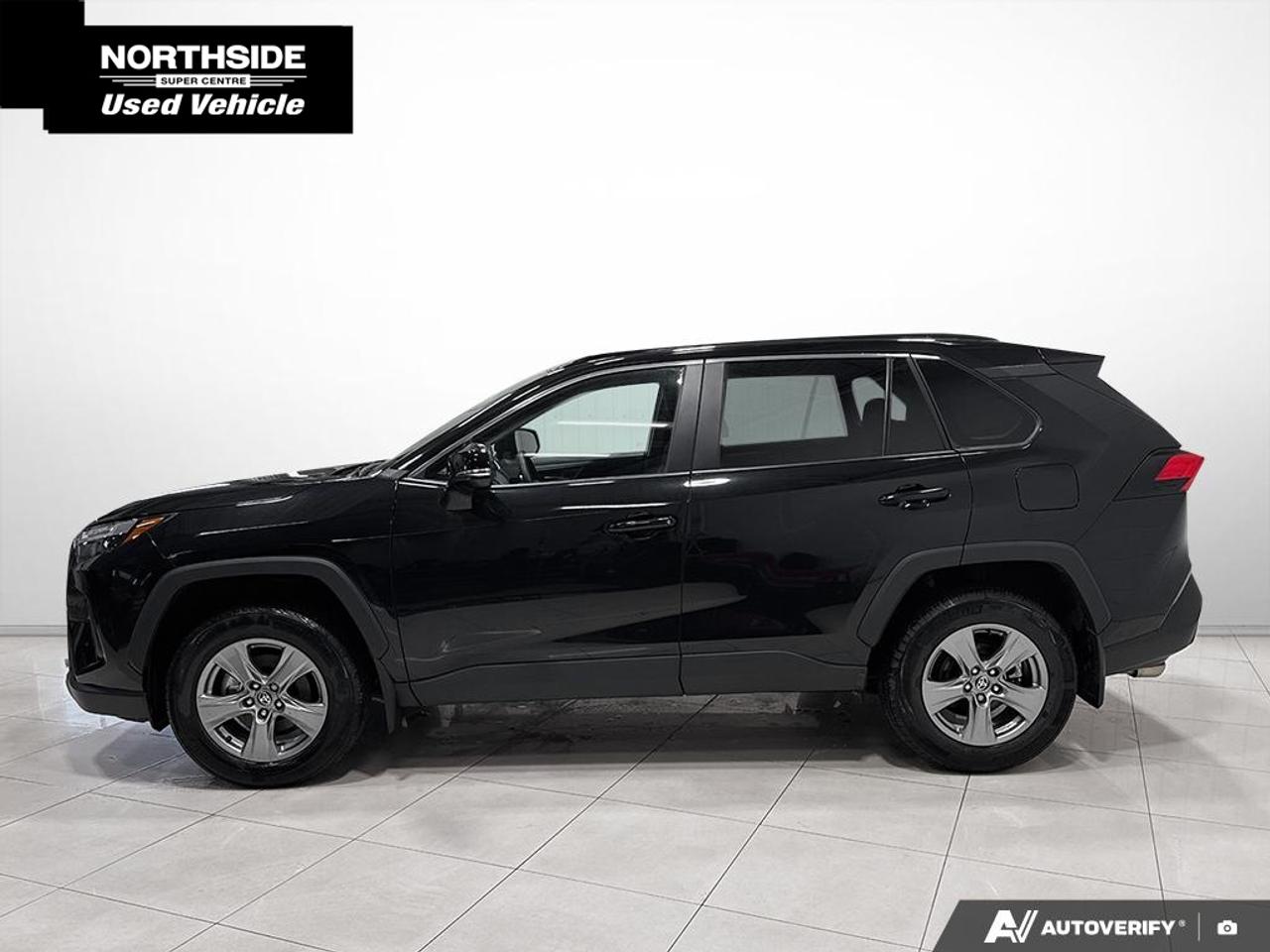 2023 Toyota RAV4 XLE 4dr All-wheel Drive Photo