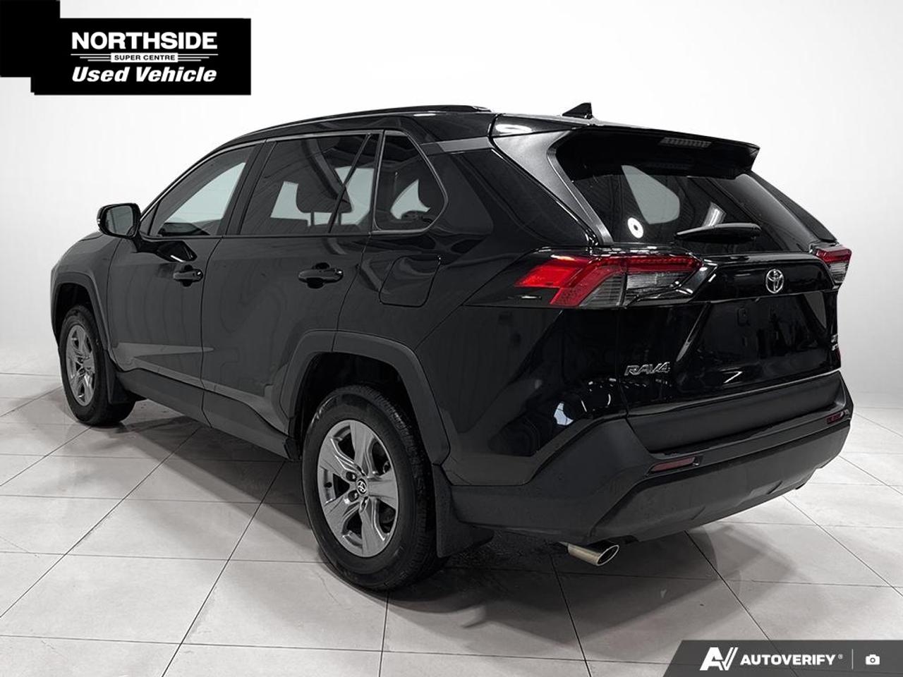 2023 Toyota RAV4 XLE 4dr All-wheel Drive Photo