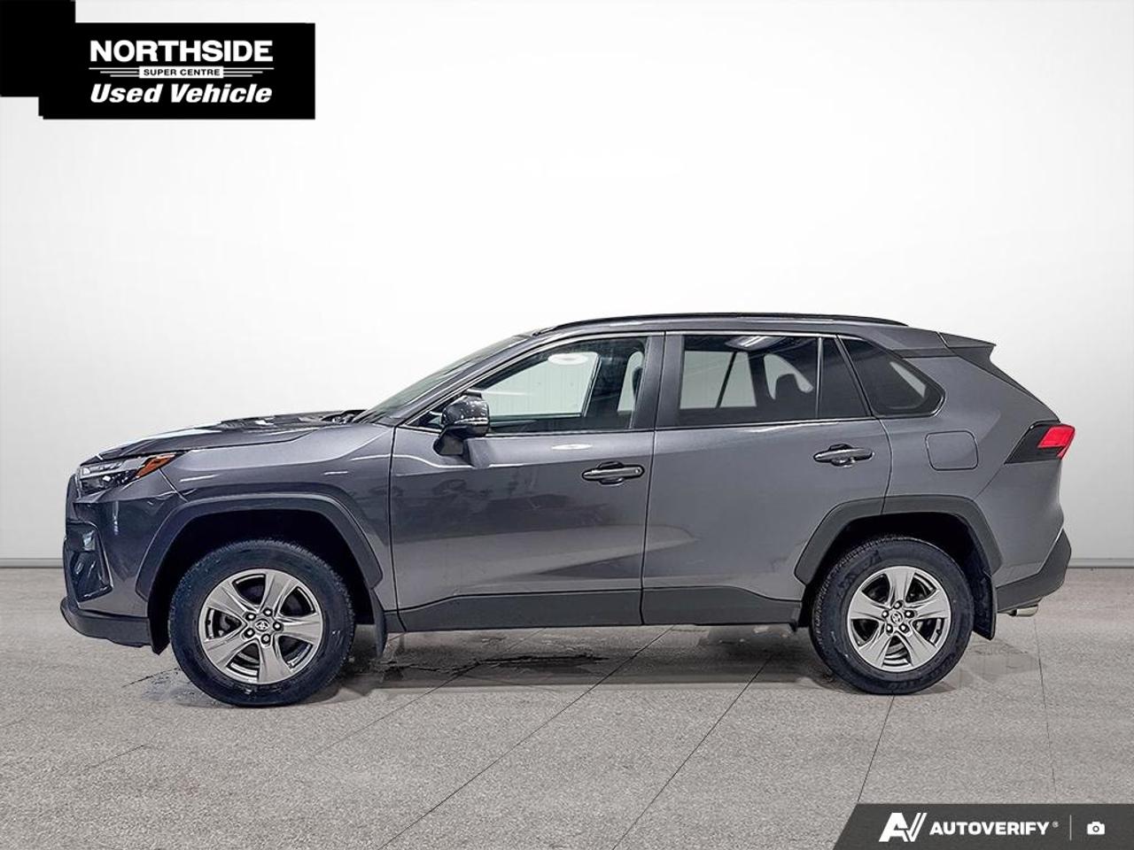 2024 Toyota RAV4 XLE 4dr All-wheel Drive Photo2
