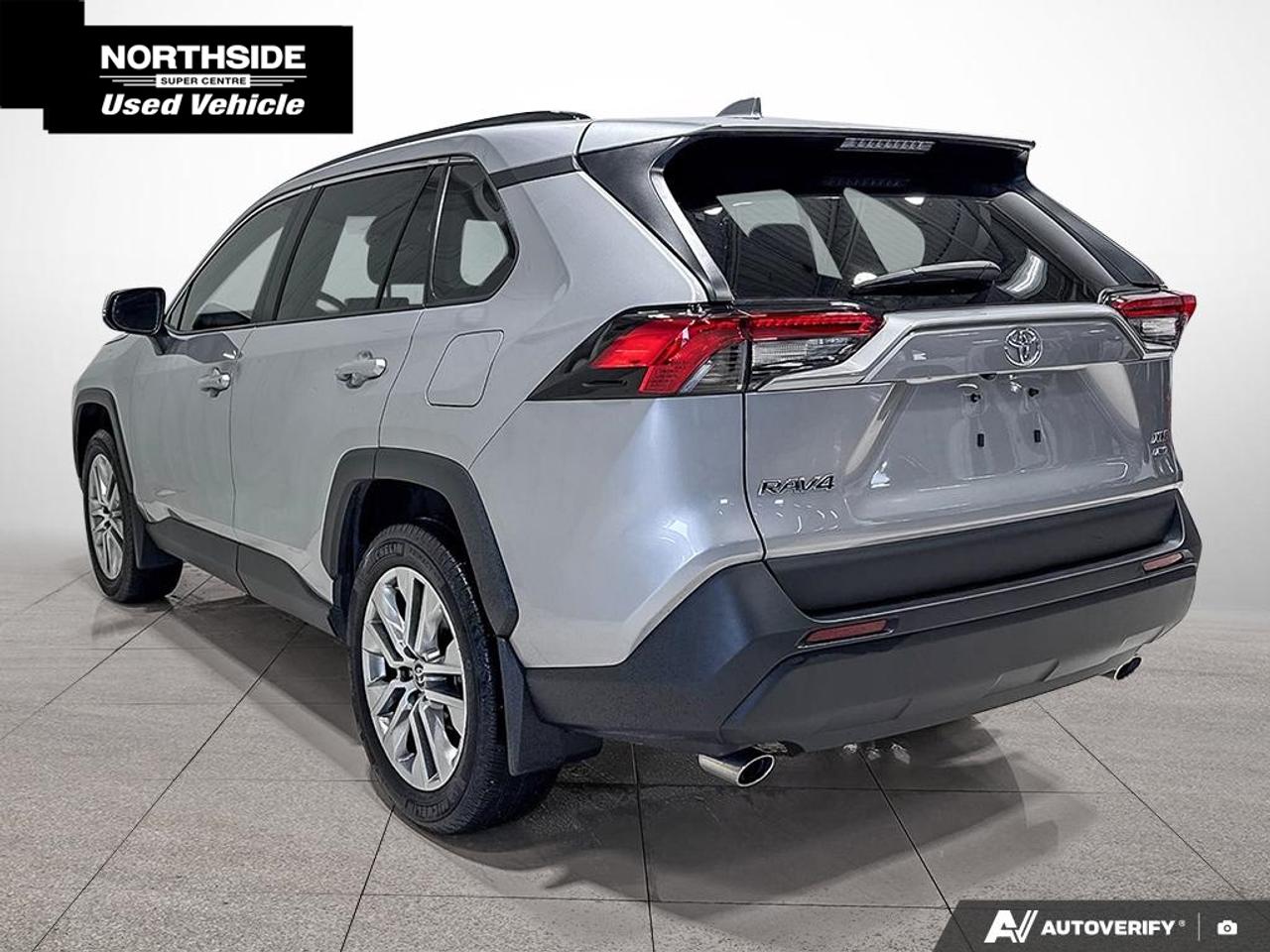 2023 Toyota RAV4 XLE 4dr All-wheel Drive Photo4