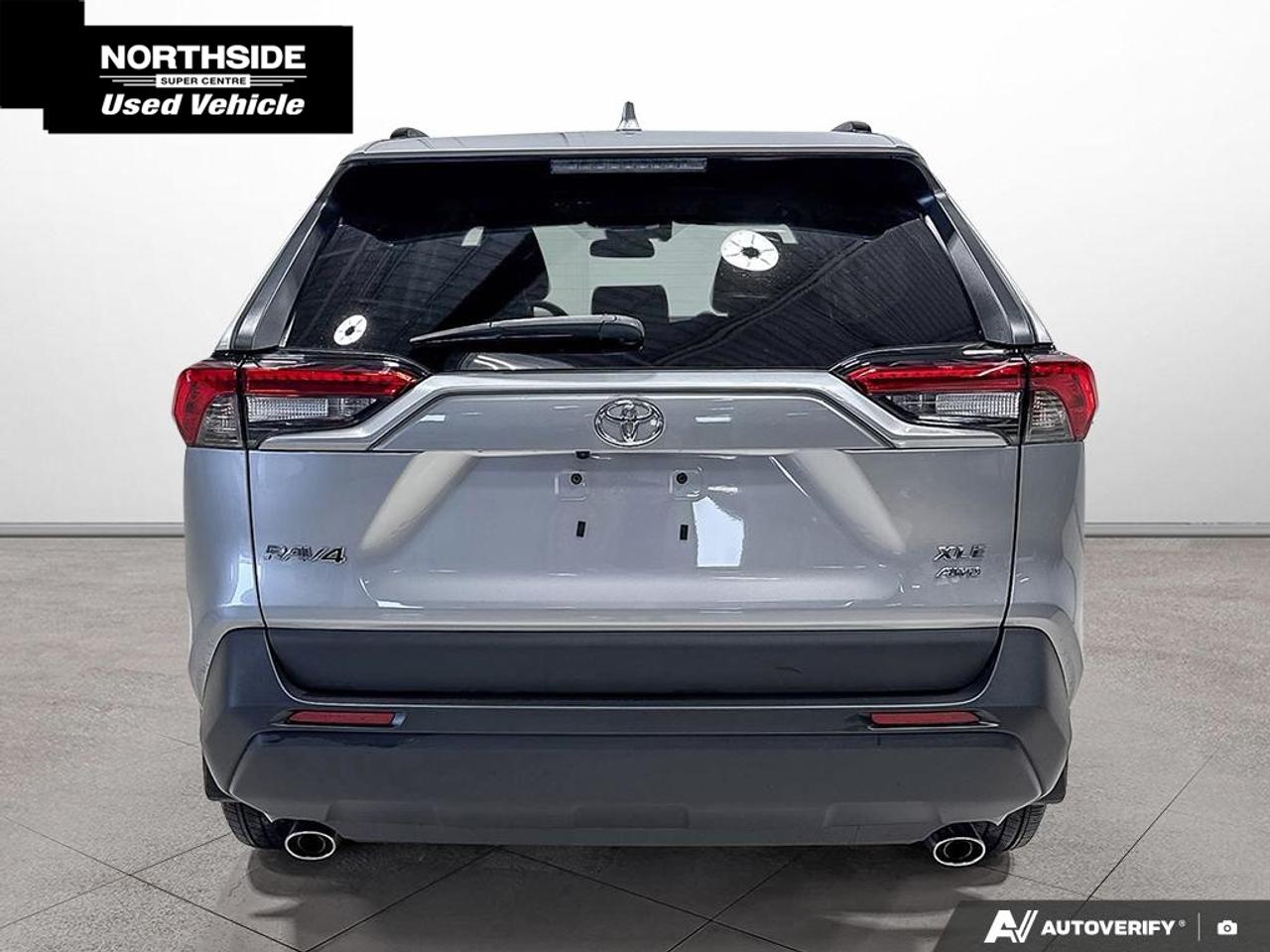 2023 Toyota RAV4 XLE 4dr All-wheel Drive Photo
