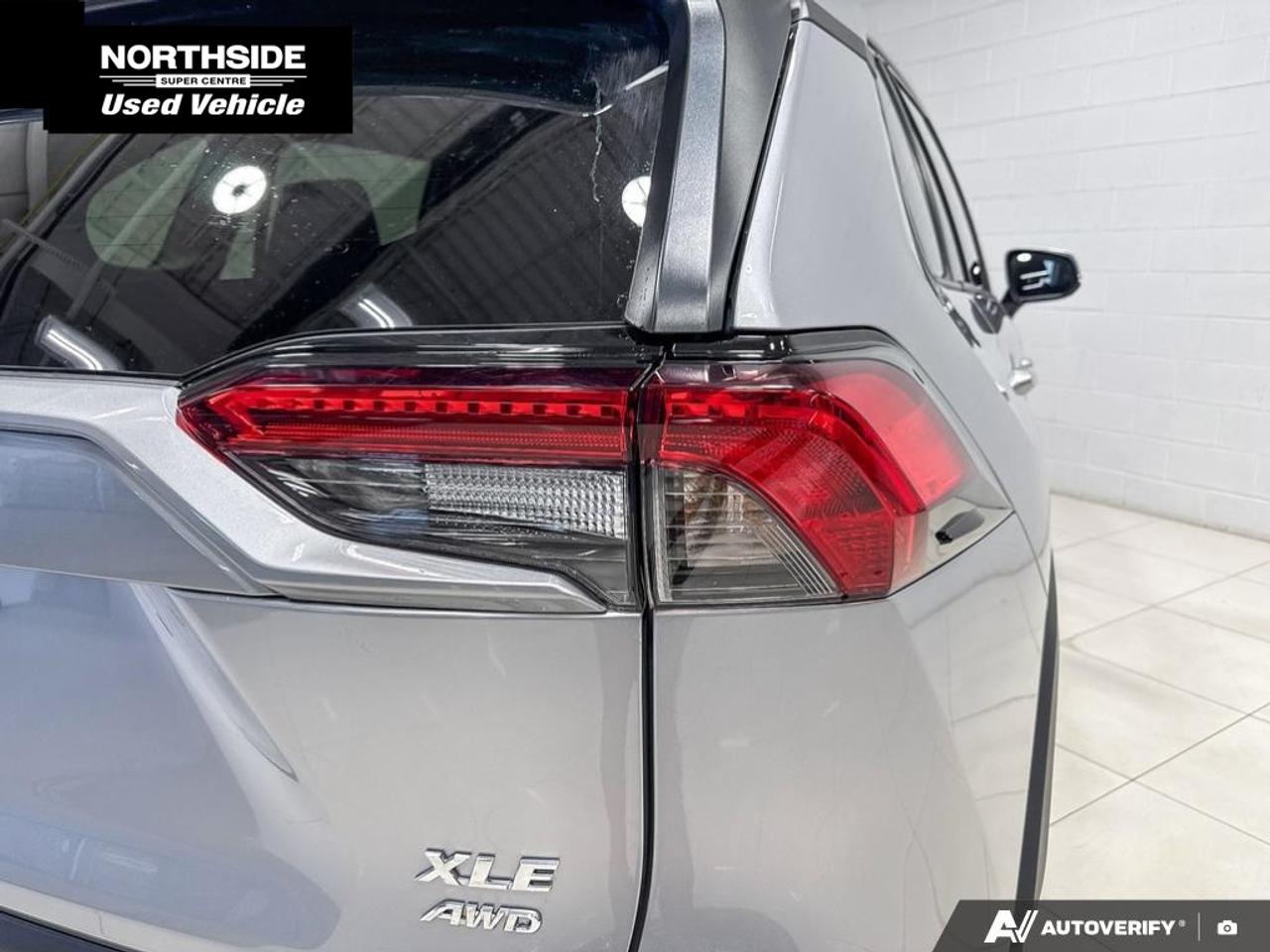 2023 Toyota RAV4 XLE 4dr All-wheel Drive Photo
