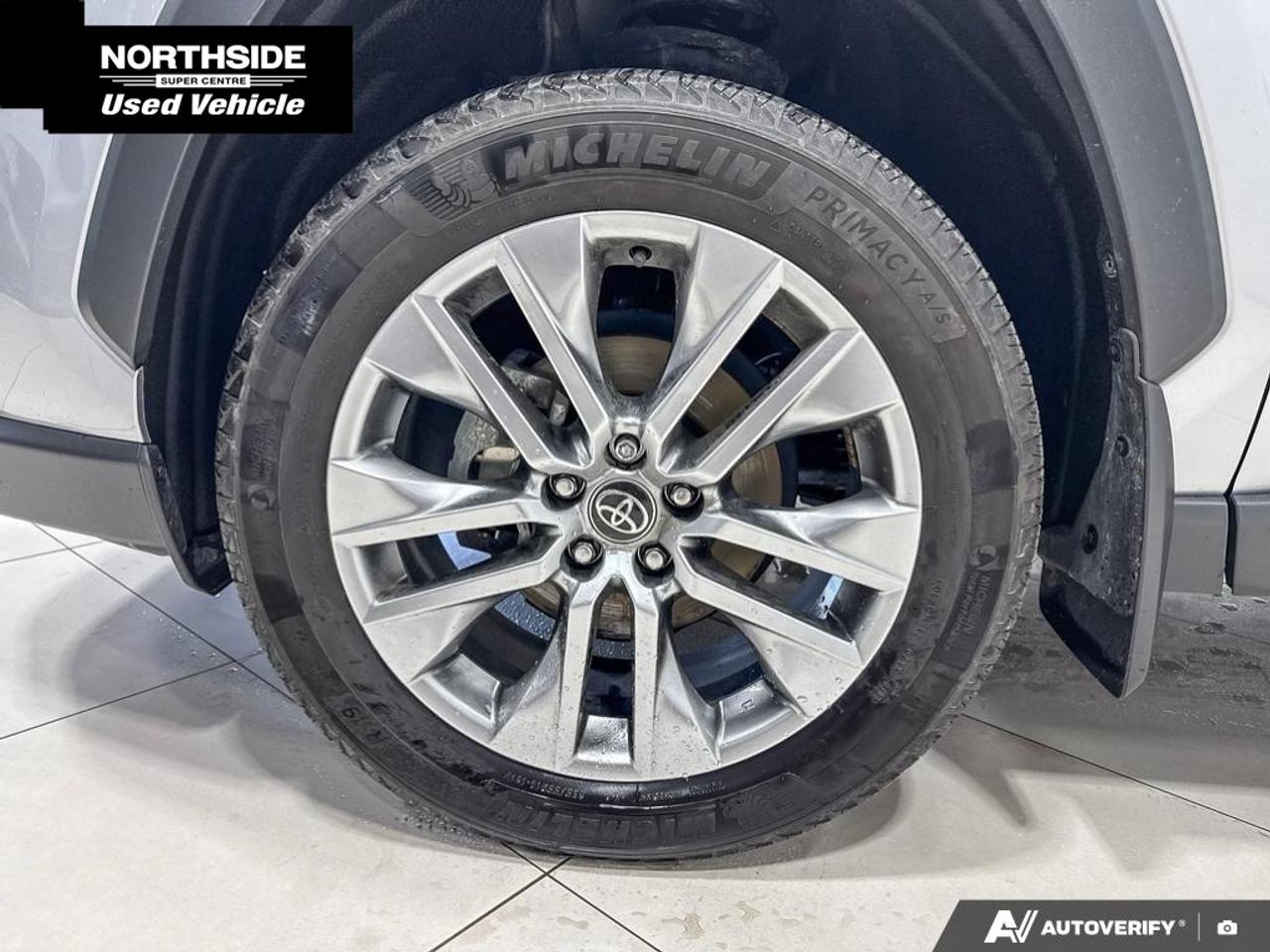 2023 Toyota RAV4 XLE 4dr All-wheel Drive Photo