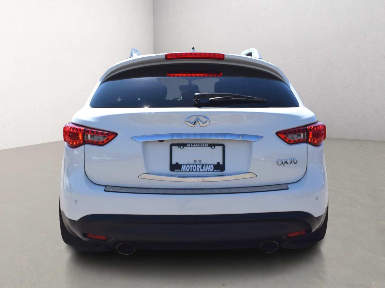 2015 Infiniti QX70 AWD Premium Leather Sunroof Photo
