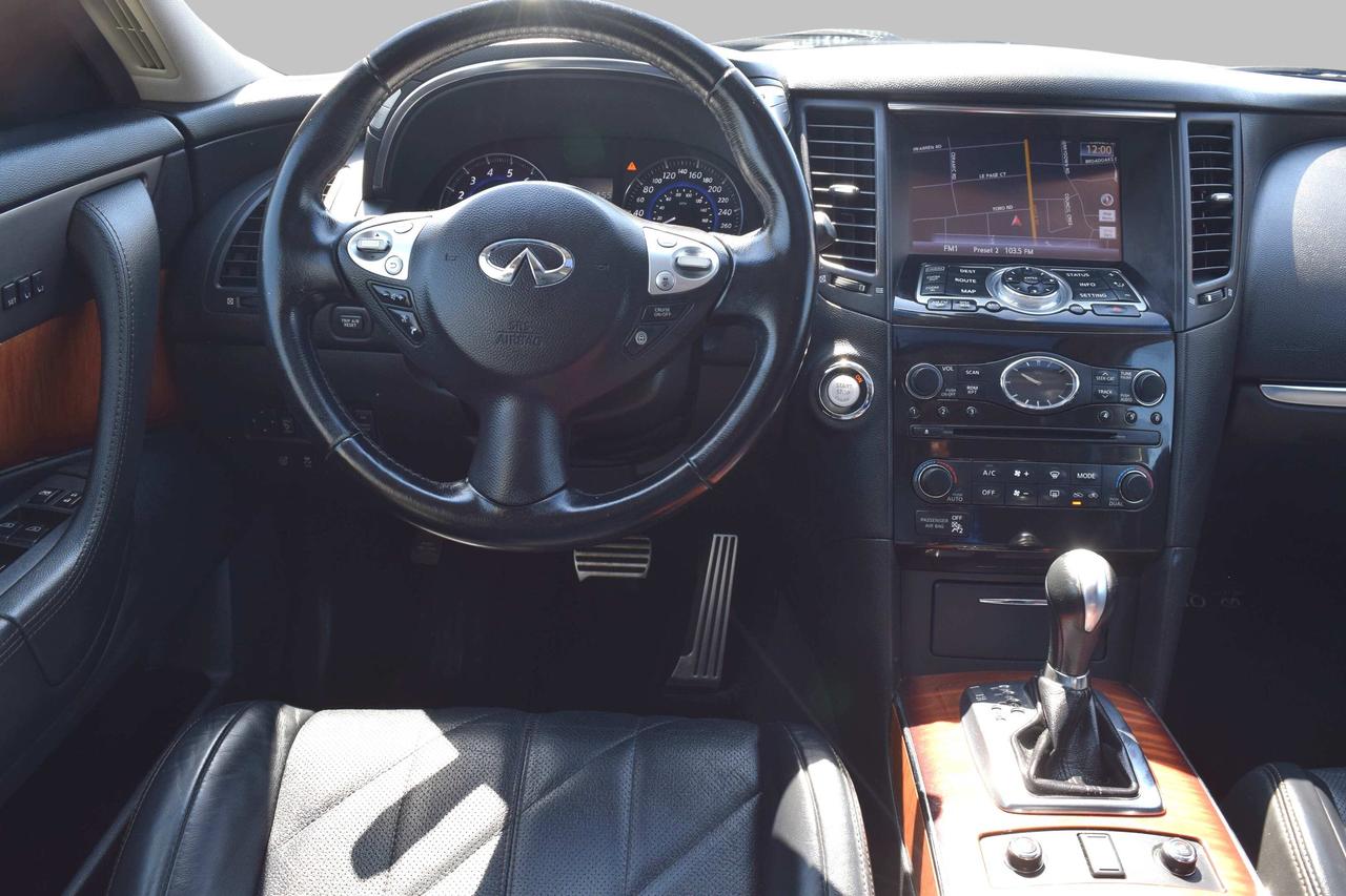 2015 Infiniti QX70 AWD Premium Leather Sunroof Photo
