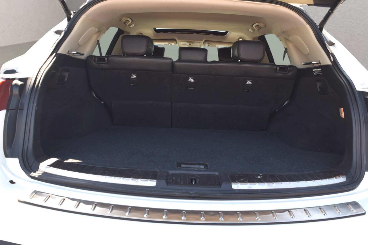 2015 Infiniti QX70 AWD Premium Leather Sunroof Photo