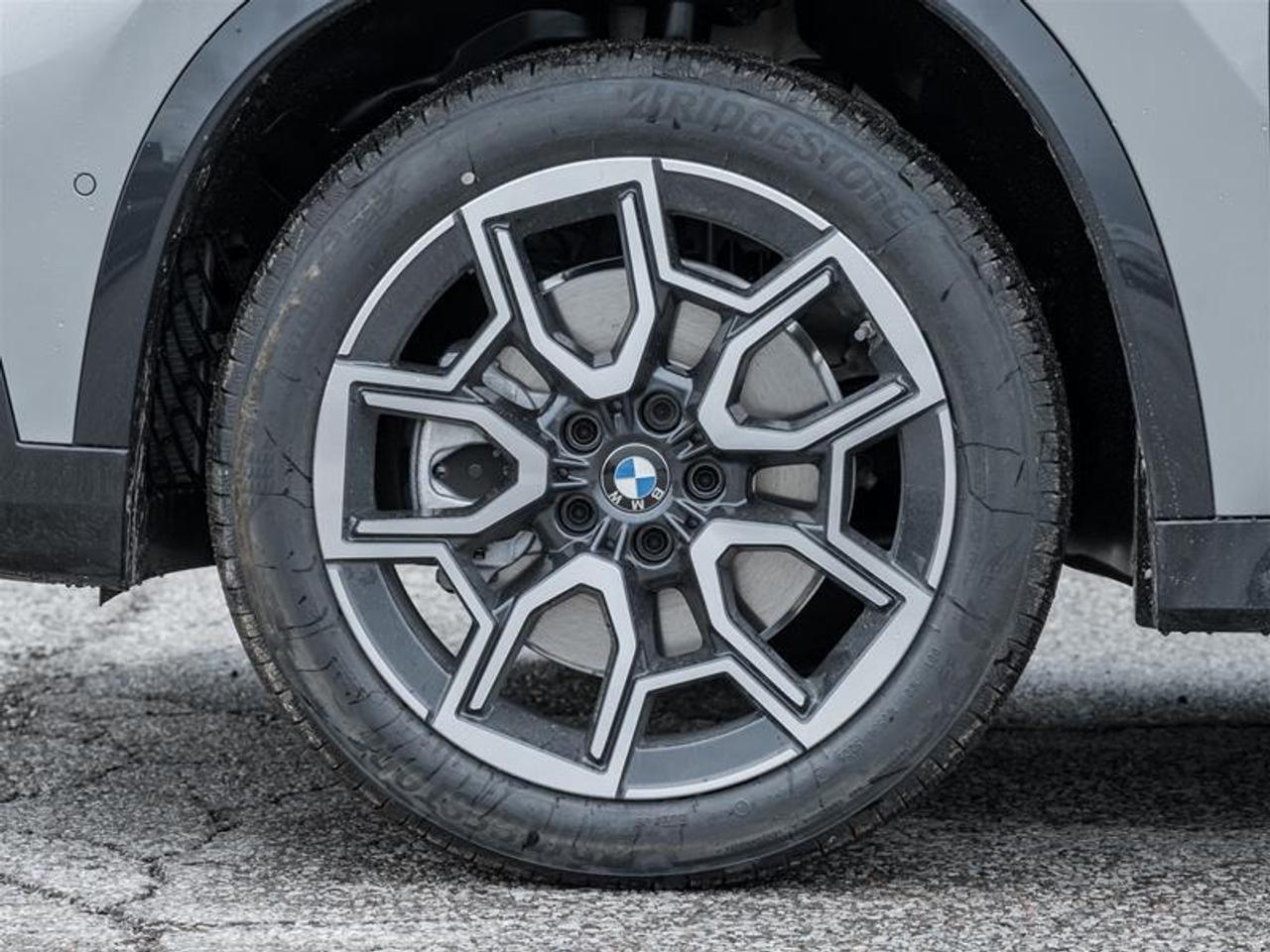 2026 BMW X1 xDrive28i 4dr All-wheel Drive Sports Activity Vehicle Photo4