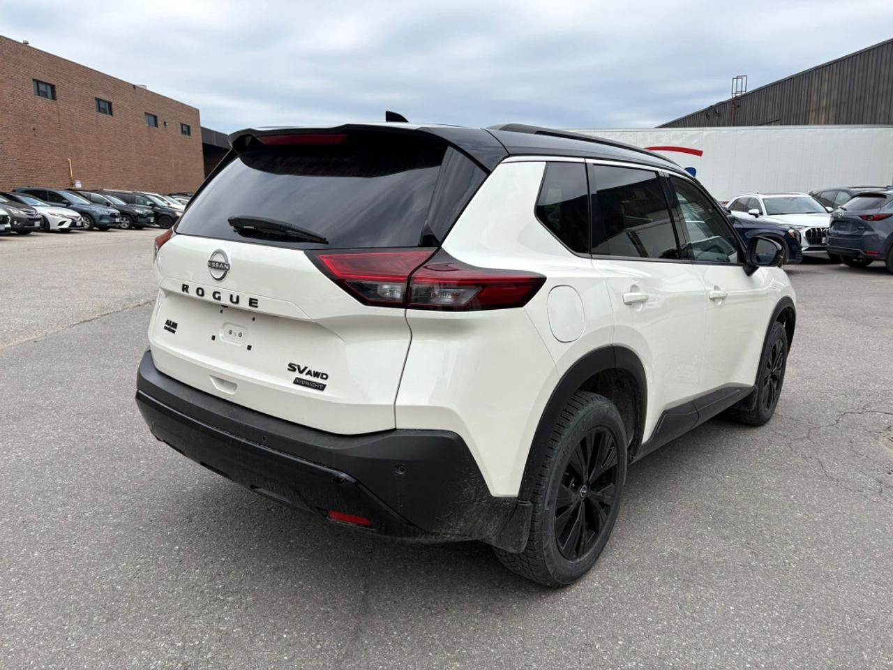 2023 Nissan Rogue SV Midnight Edition/Leather/Sunroof/ AWD/NAVI/CarP Photo4