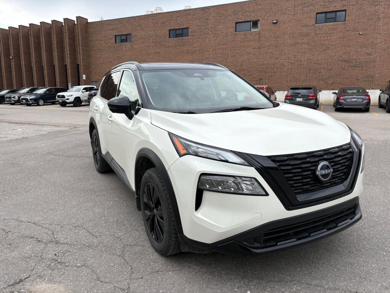 2023 Nissan Rogue SV Midnight Edition/Leather/Sunroof/ AWD/NAVI/CarP Photo