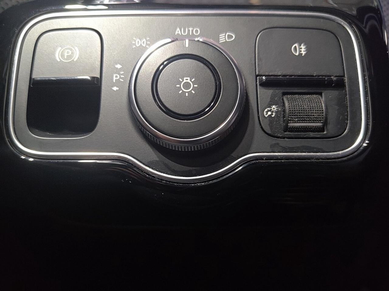 2020 Mercedes-Benz CLA250 CLA 250 AMG Pkg/ 4matic/NAVI/Leather/Sunroof/Clean Photo