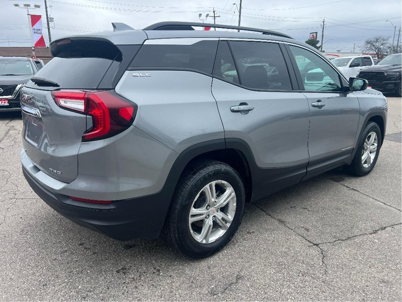 2024 GMC Terrain SLE AWD *HEATED SEATS *REMOTE START *PRO SAFETY Photo