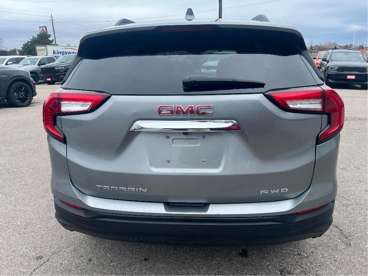 2024 GMC Terrain SLE AWD *HEATED SEATS *REMOTE START *PRO SAFETY Photo