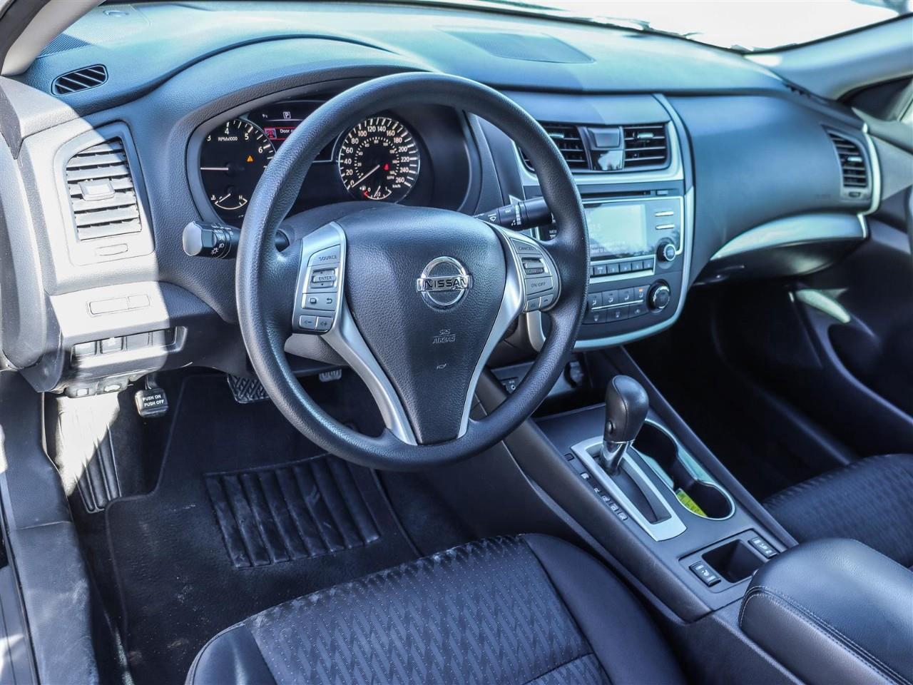 2017 Nissan Altima 2.5 4dr Sedan Photo