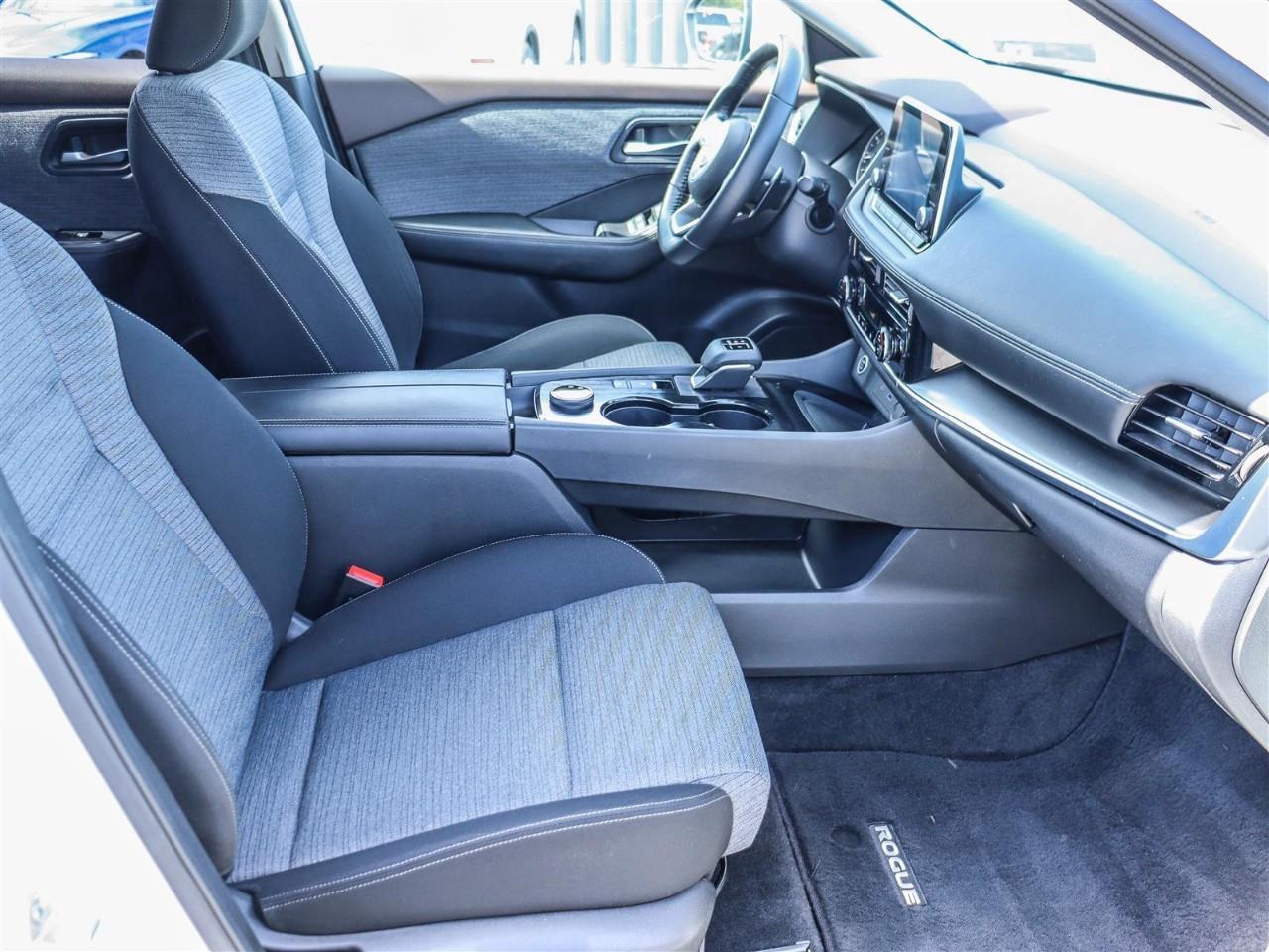 2022 Nissan Rogue SV 4dr All-Wheel Drive Sport Utility Photo