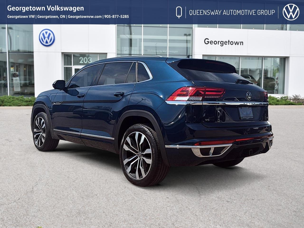 2022 Volkswagen Atlas Cross Sport Execline Photo3