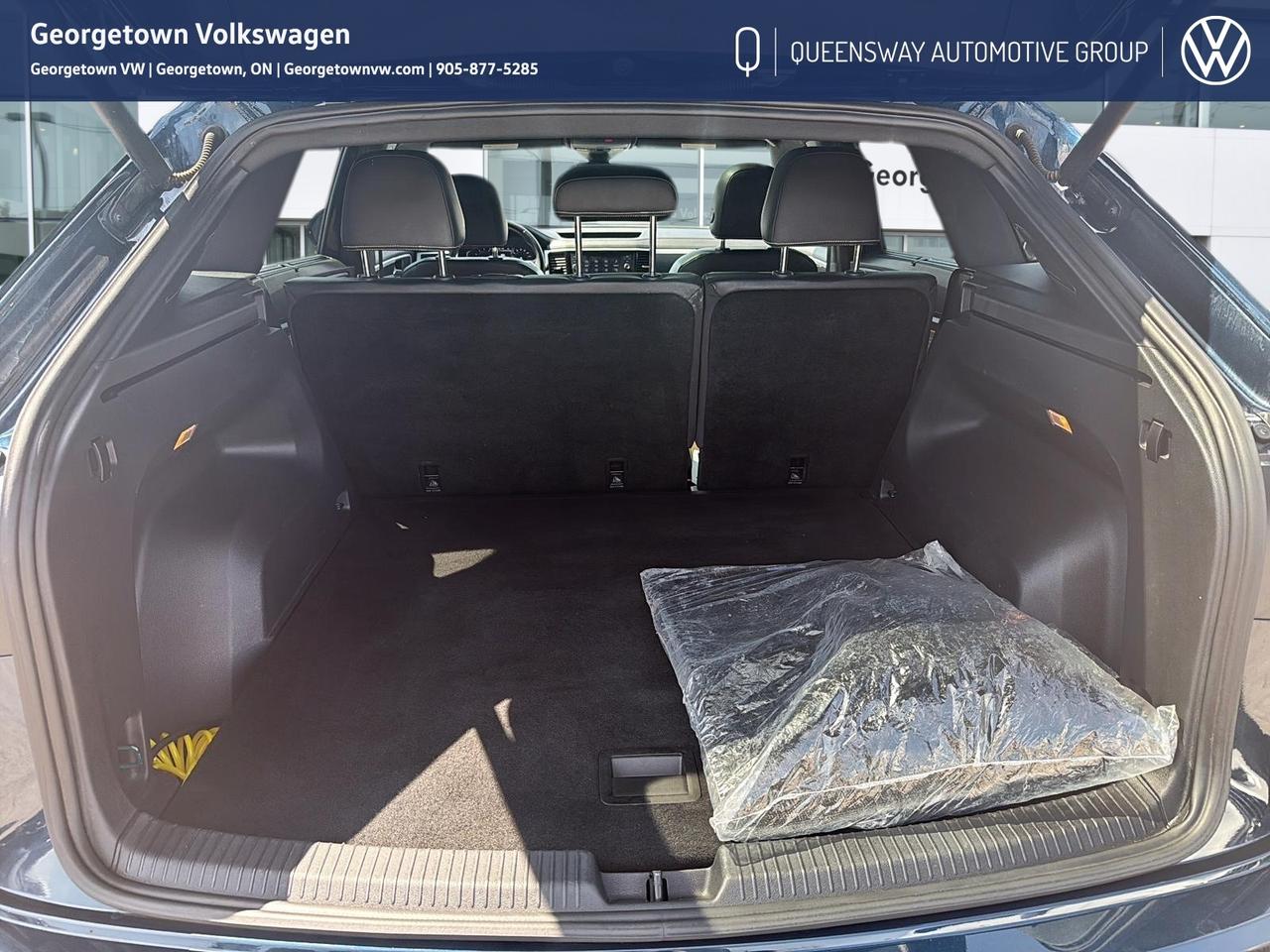 2022 Volkswagen Atlas Cross Sport Execline Photo