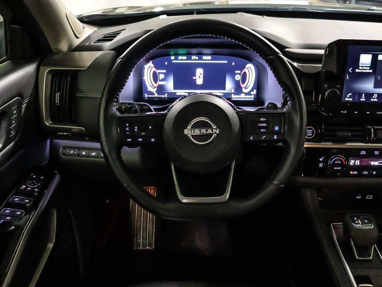 2022 Nissan Pathfinder Platinum 4WD Photo