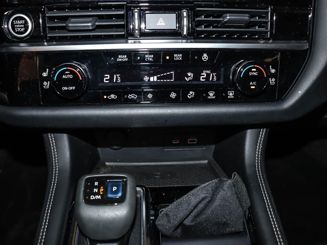 2022 Nissan Pathfinder Platinum 4WD Photo