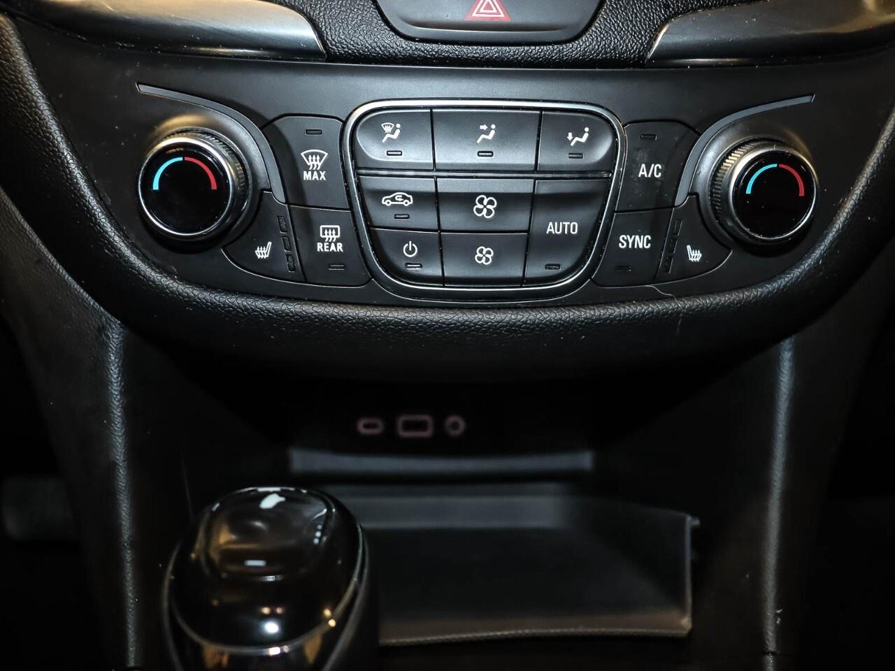 2019 Chevrolet Equinox AWD 4dr LT w/1LT Photo