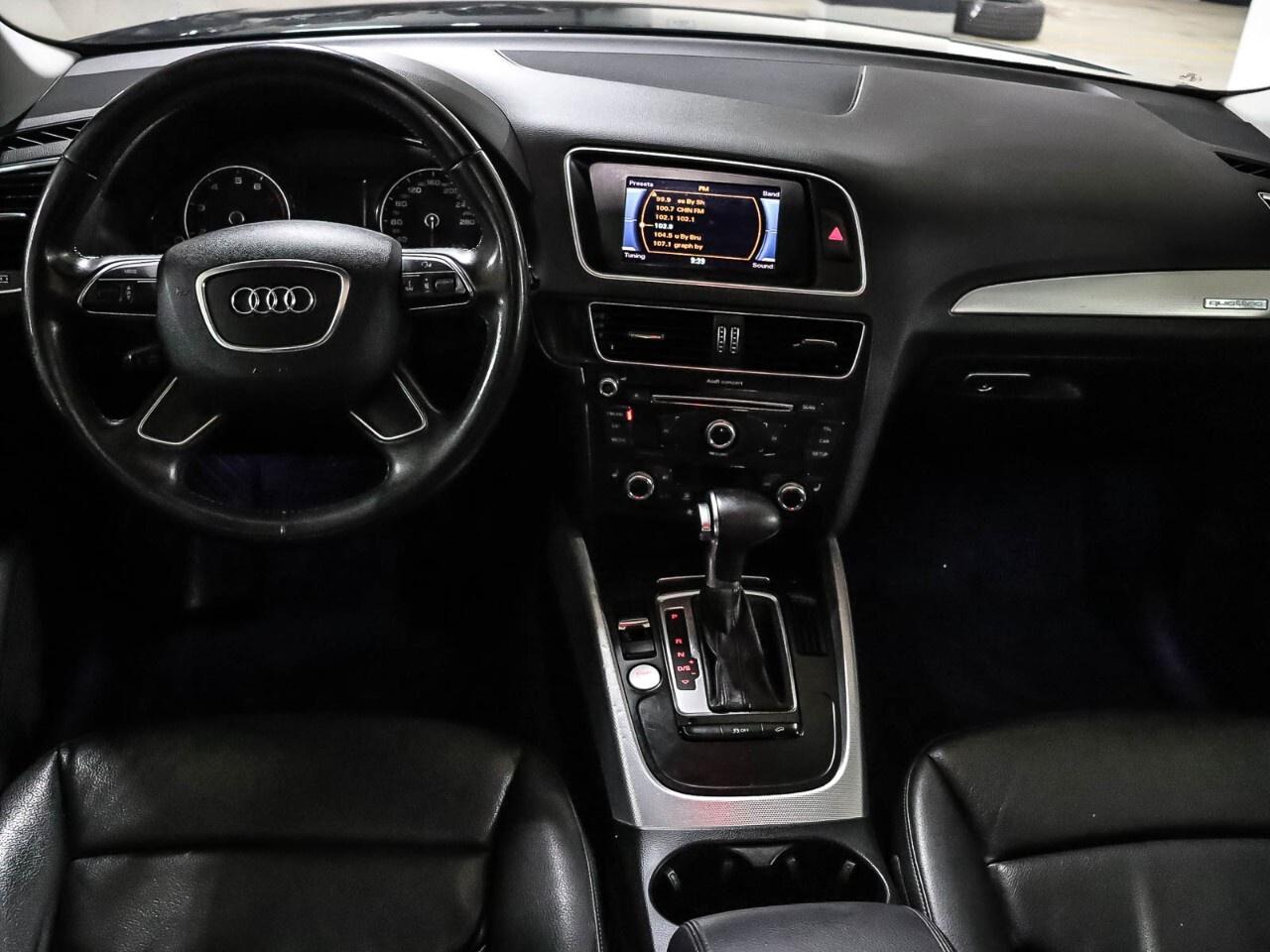 2014 Audi Q5 quattro 4dr 2.0L Technik Photo