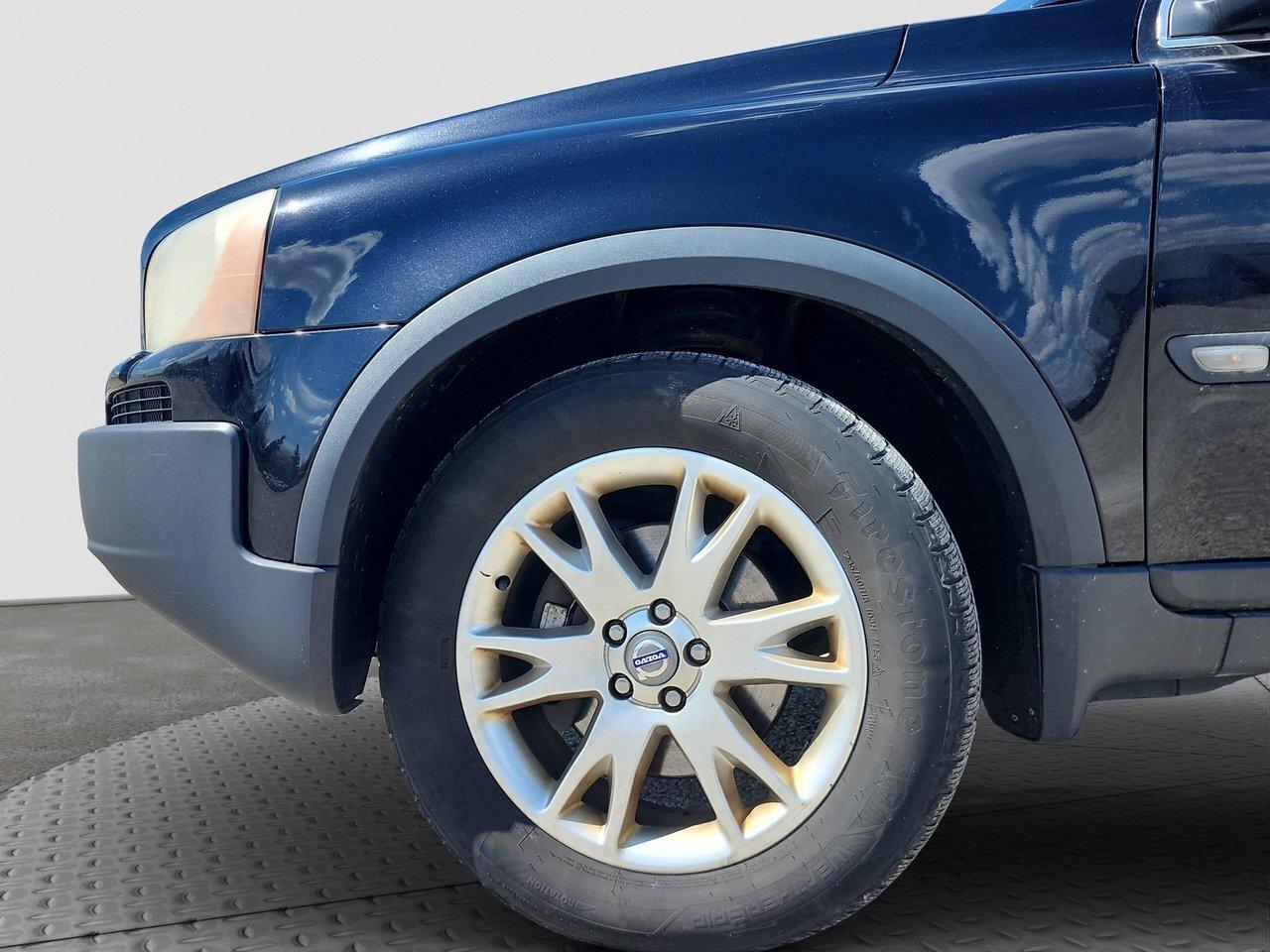 2004 Volvo XC90 BASE AS IS   NO INSPECTION   NO SAFETY Photo