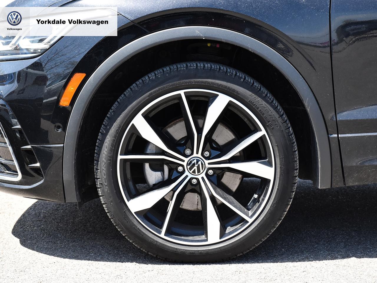 2024 Volkswagen Tiguan 4Motion Photo