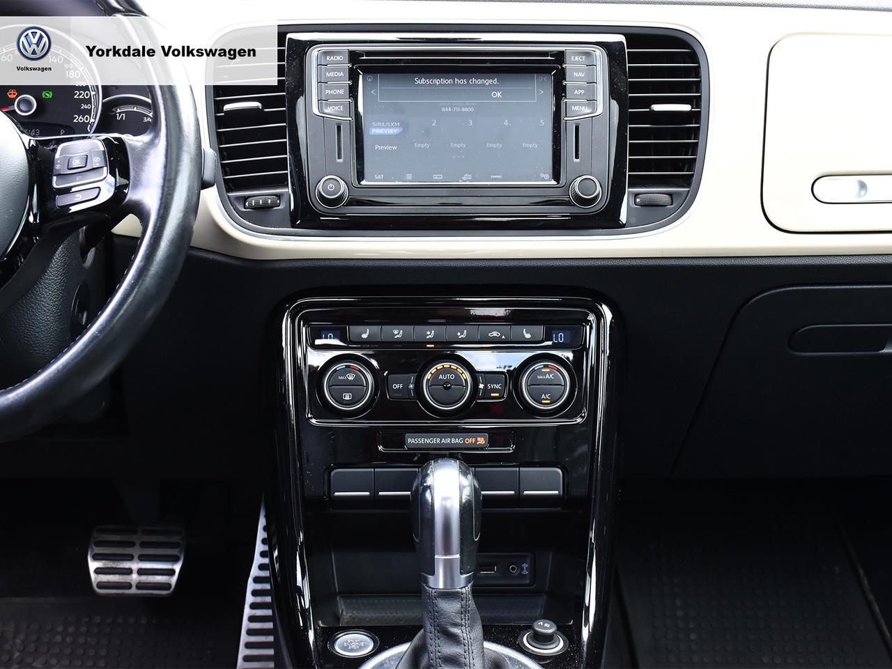 2019 Volkswagen Beetle  Photo