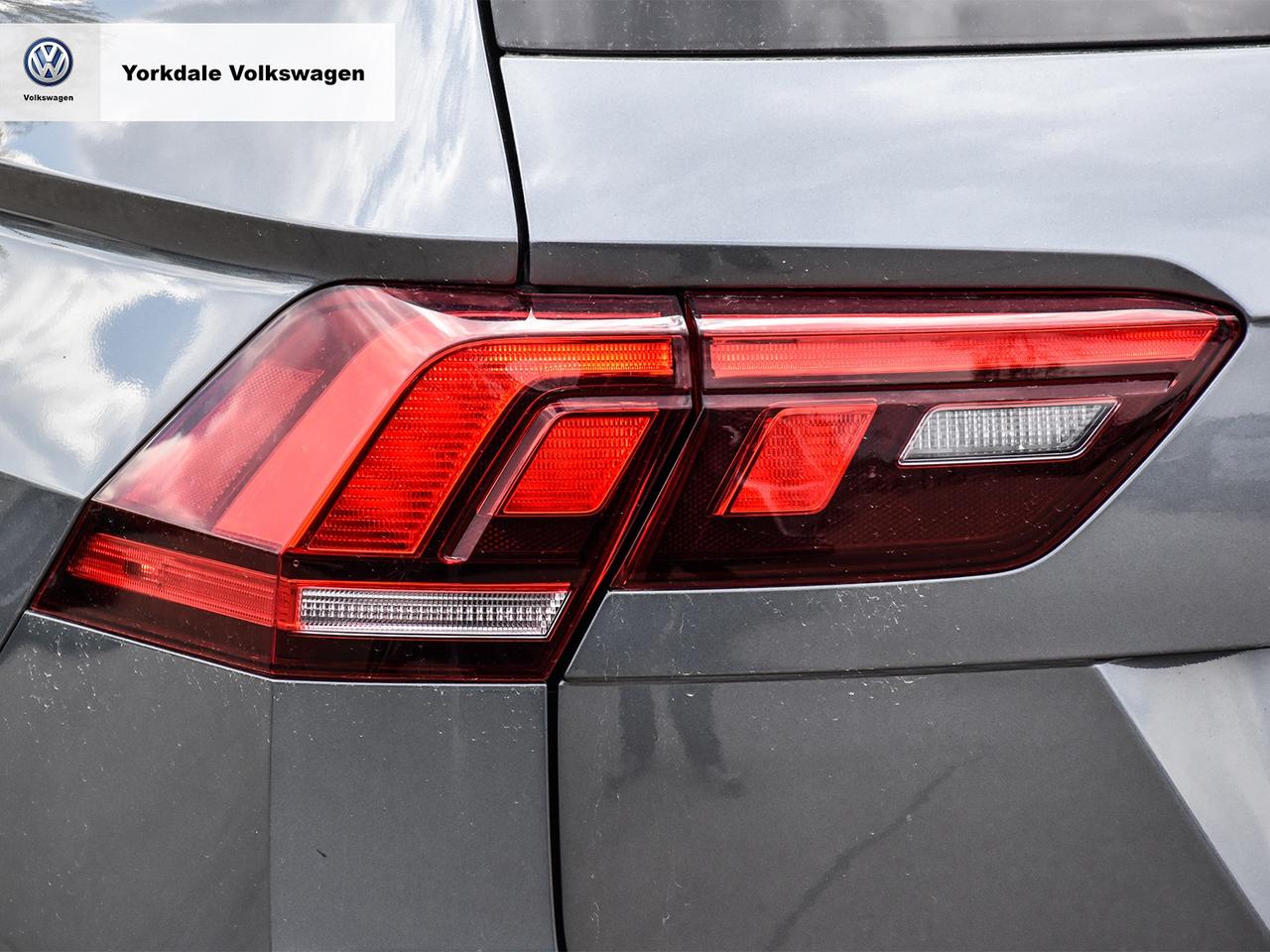 2022 Volkswagen Tiguan 4Motion Photo