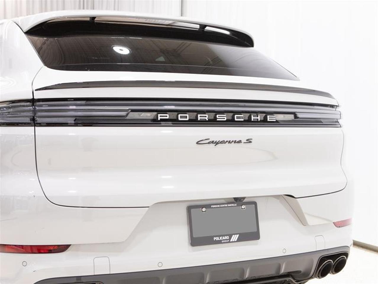 2024 Porsche Cayenne S Coupe AWD Photo